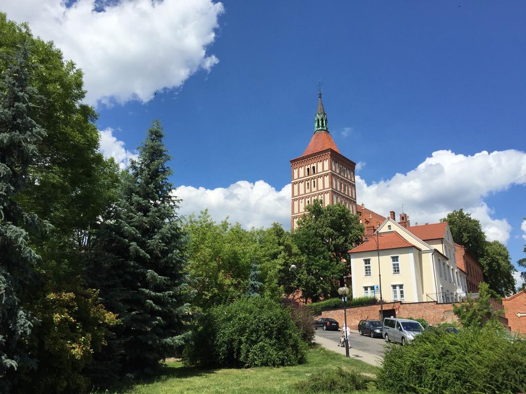 Apartament Na Staromiejskiej オルシュティン エクステリア 写真